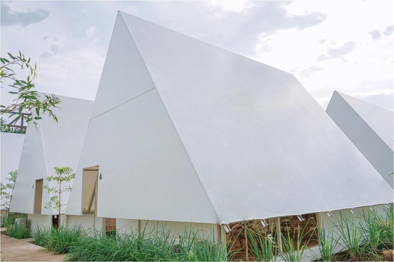 Rumah Atsiri Glamping Karanganyar  ภายนอก รูปภาพ